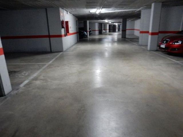Garaje en alquiler en Rubí