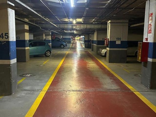 Garaje en alquiler en Sabadell, Barcelona