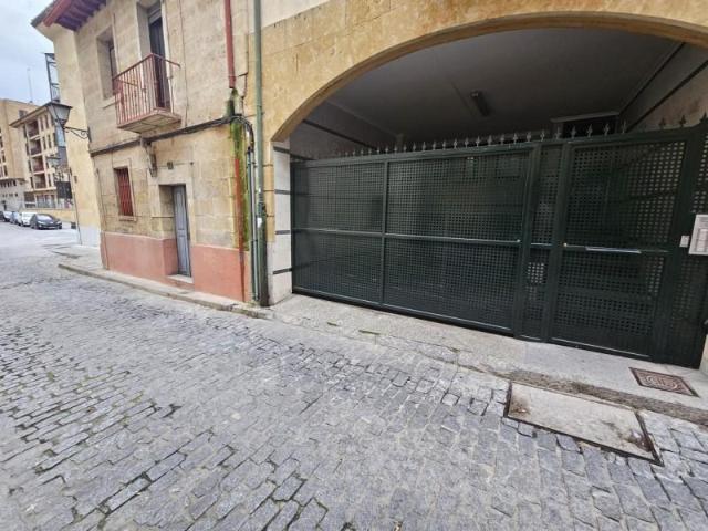 Garaje en alquiler en Salamanca, Centro