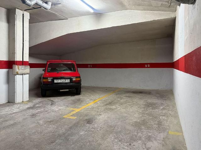 Garaje en alquiler en Sant Boi De Llobregat, Barcelona