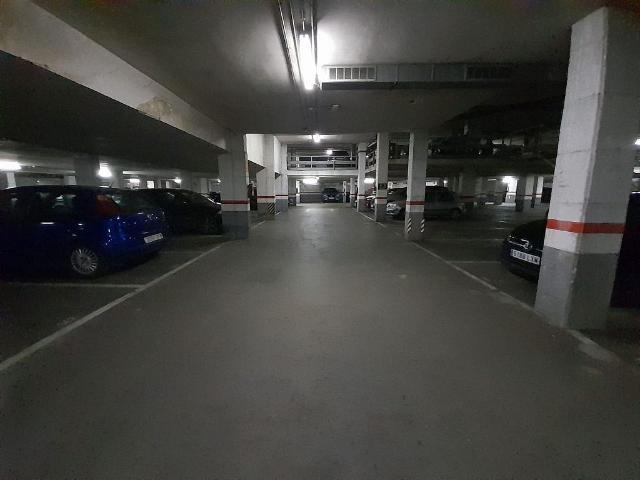 Garaje en alquiler en Vallès Occidental, Catalunya