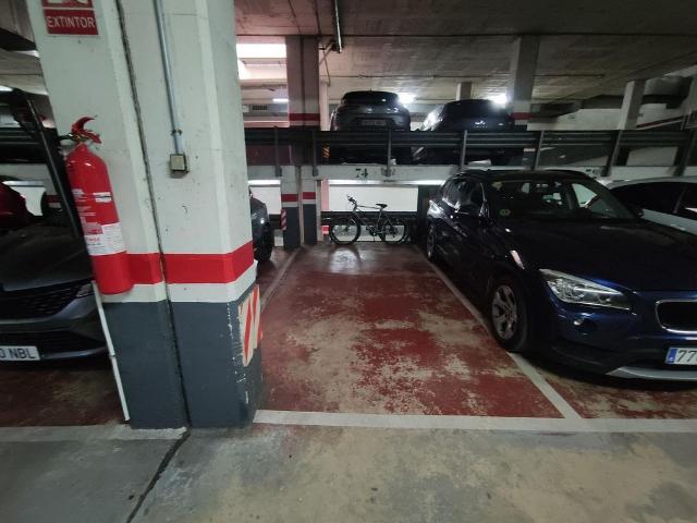 Garaje en alquiler en Vallès Occidental, Catalunya