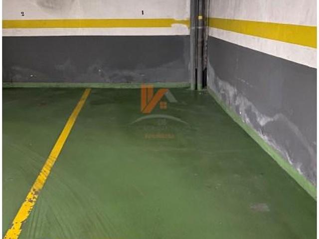 Parking en alquiler en Santiago De Compostela, O Ensanche