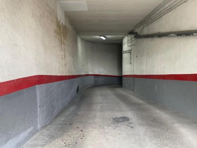 Parking en alquiler en Segovia, El Salvador