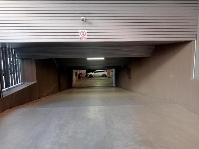 Parking en alquiler en Sevilla, Nervión