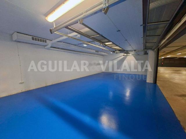 Garaje en alquiler en Osona, Catalunya