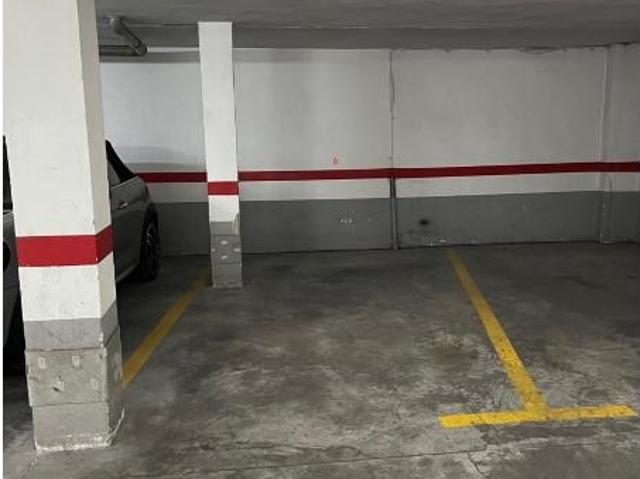 Garaje en alquiler en Valencia, Gran Via