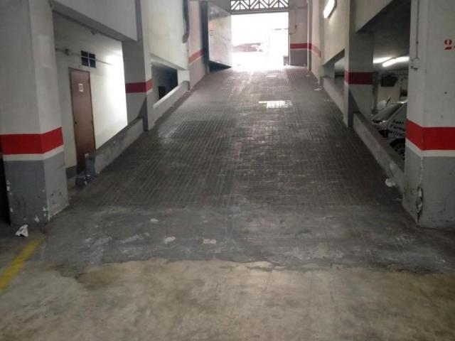 Parking en alquiler en Valencia, Torrefiel