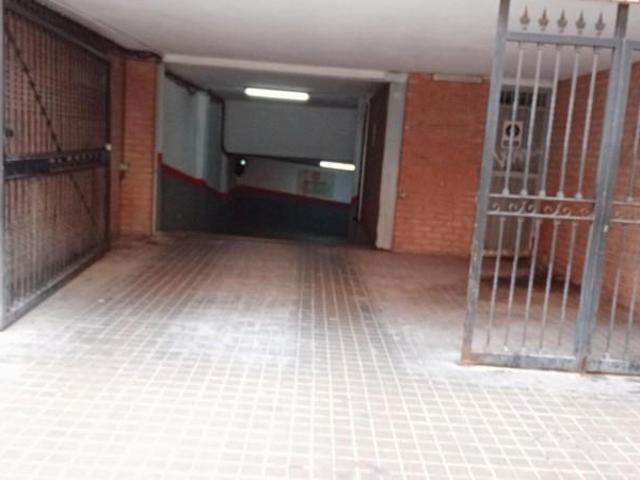 Garaje en alquiler en Valencia, Patraix