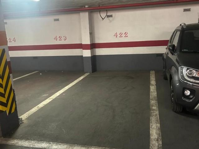 Garaje en alquiler en Valencia, Russafa