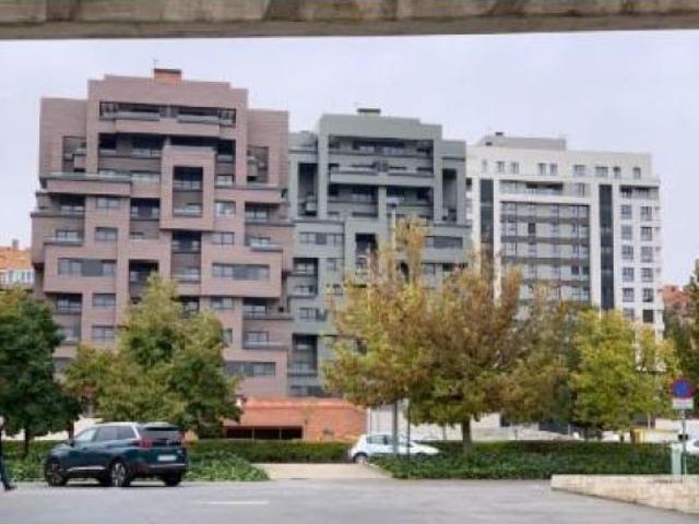 Local Comercial en alquiler en Parquesol, Valladolid