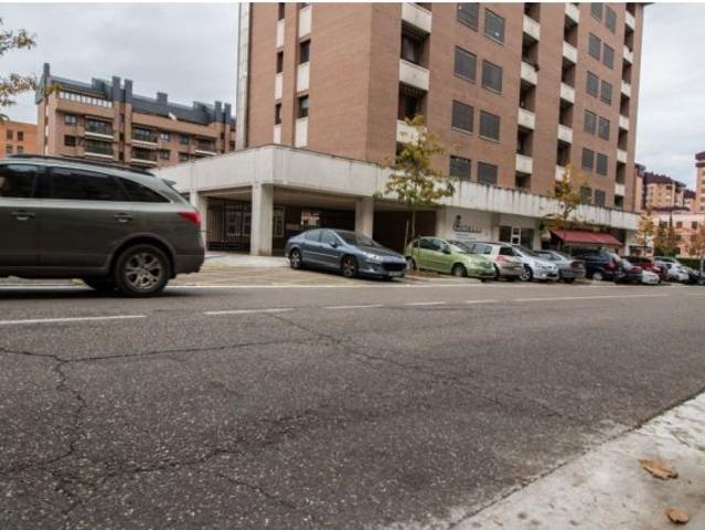 Local Comercial en alquiler en Parquesol, Valladolid