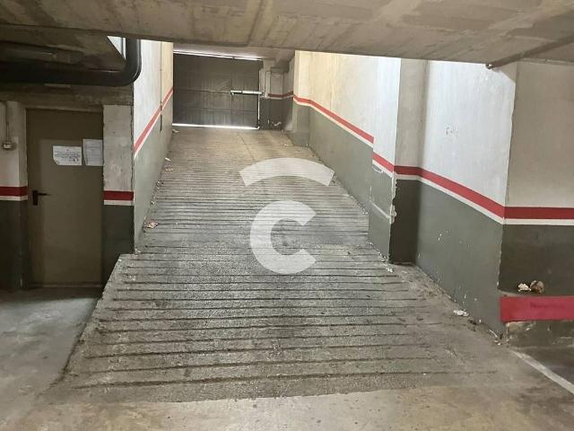 Garaje en alquiler en Vic, Barcelona