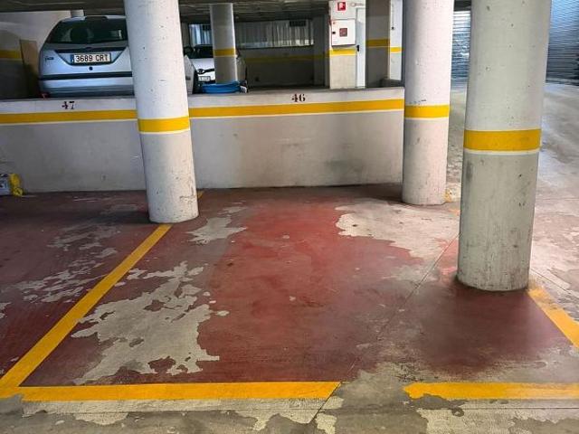 Garaje en alquiler en Osona, Catalunya