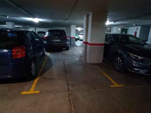 Garaje en alquiler en Pantoja, Zamora