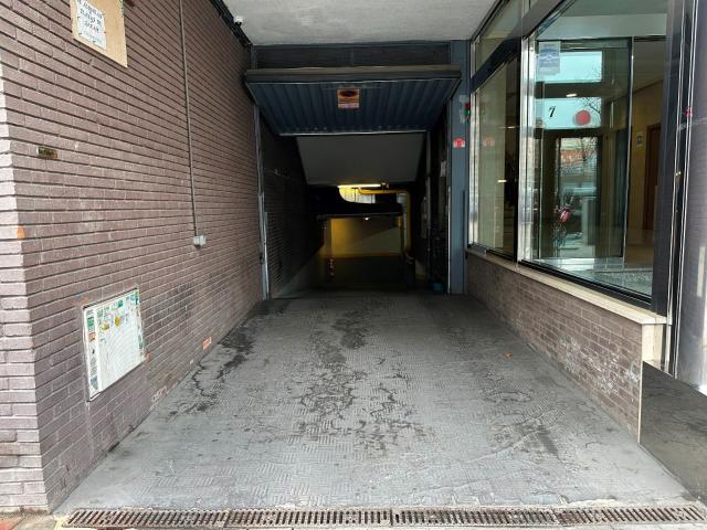 Parking en venta en Madrid, Castillejos