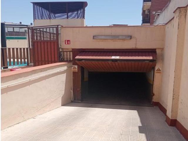 Local Comercial en alquiler en Ciudad Lineal, Madrid