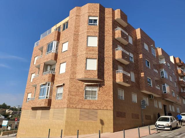 Garaje en venta en Crevillent