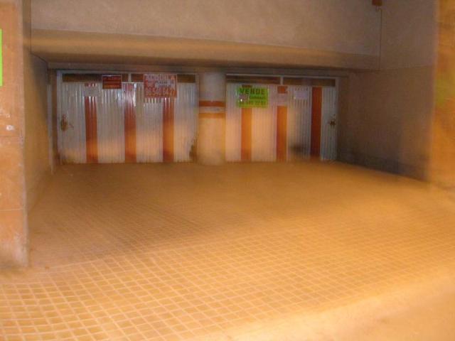 Garaje en venta en Crevillent