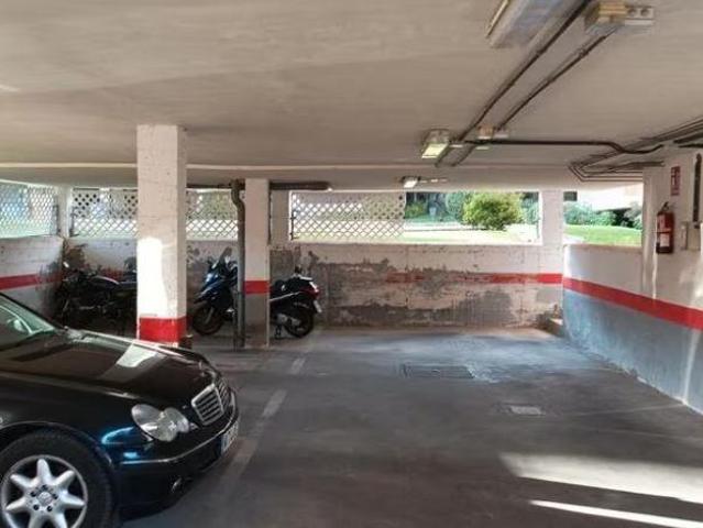 Parking en venta en El Escorial, Residencial Guipuzcoa