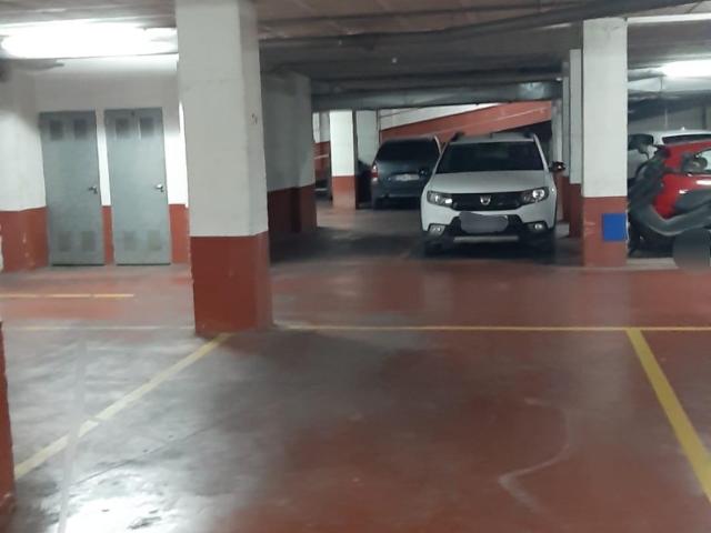 Garaje en alquiler en Elche, Ciutat Jardí