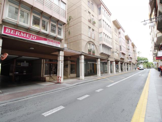 Parking en alquiler en Elche, Pisos Blaus