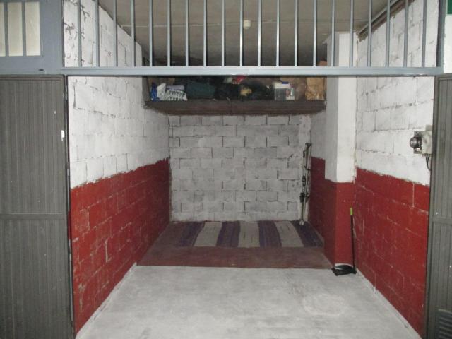 Garaje en venta en Granada, Cervantes