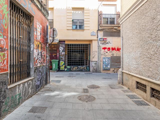 Garaje en venta en Granada, Centro - Sagrario
