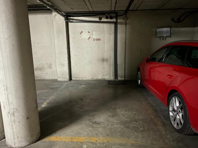 Garaje en venta en Granada, La Cruz
