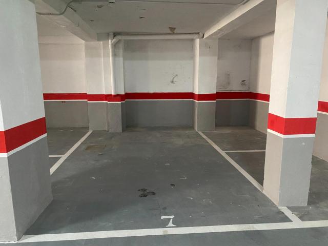 Garaje en venta en Granada, Pajaritos