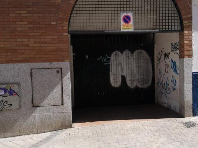 Parking en venta en Madrid, Buenavista