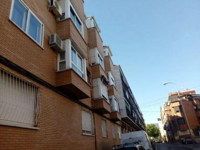 Parking en venta en Madrid, Buenavista