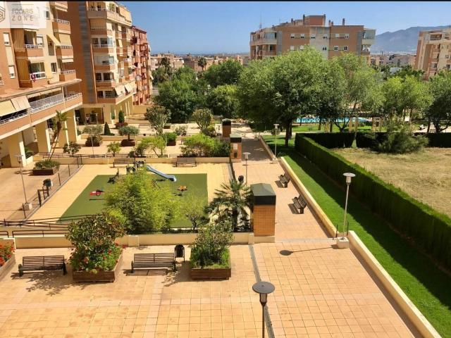 Garaje en alquiler en Málaga, Torre Atalaya