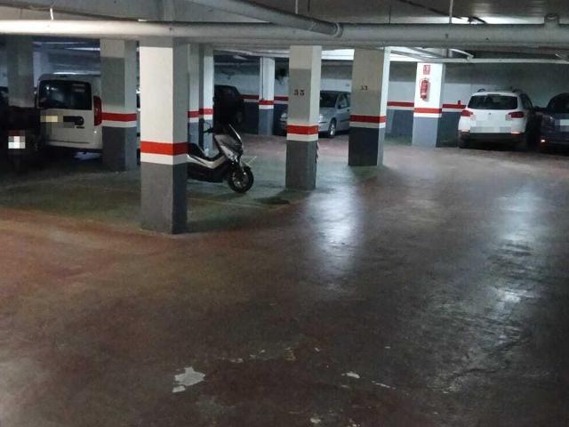 Garaje en venta en Mislata