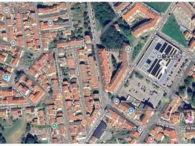 Local Comercial en venta en Garrotxa, Catalunya
