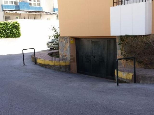 Garaje en venta en Rincón De La Victoria