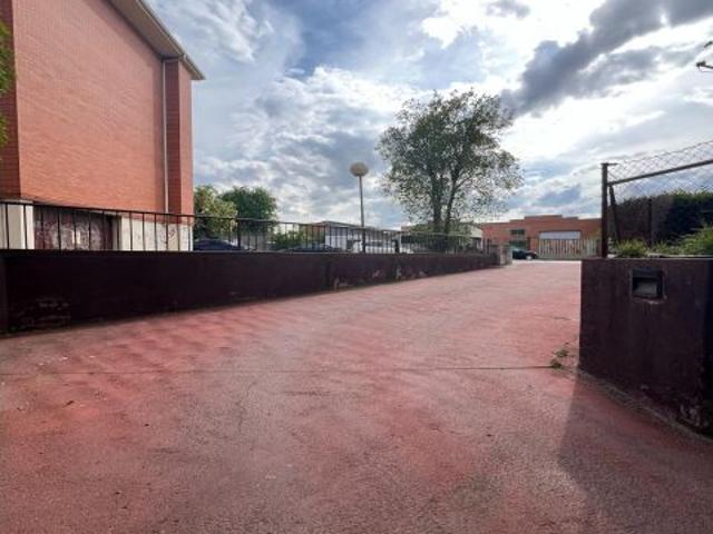 Local Comercial en venta en Velilla De San Antonio, Madrid