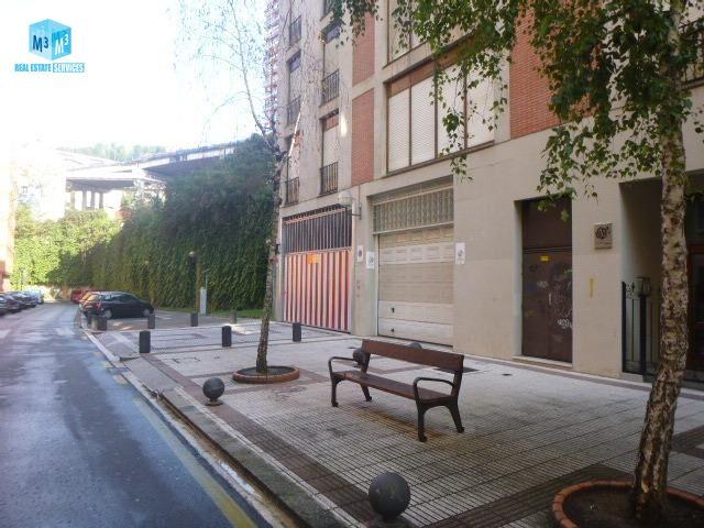Garaje en venta en Uribarri, Bilbao