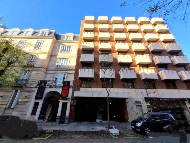 Garaje en venta en Centro, Madrid