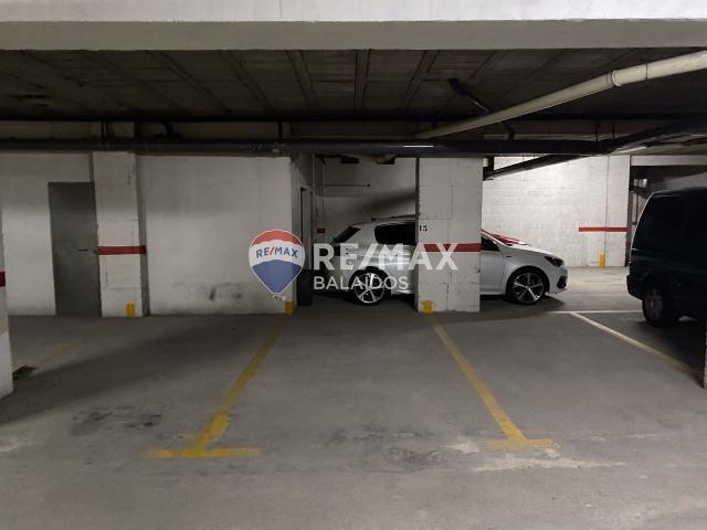 Garaje en venta en Vigo