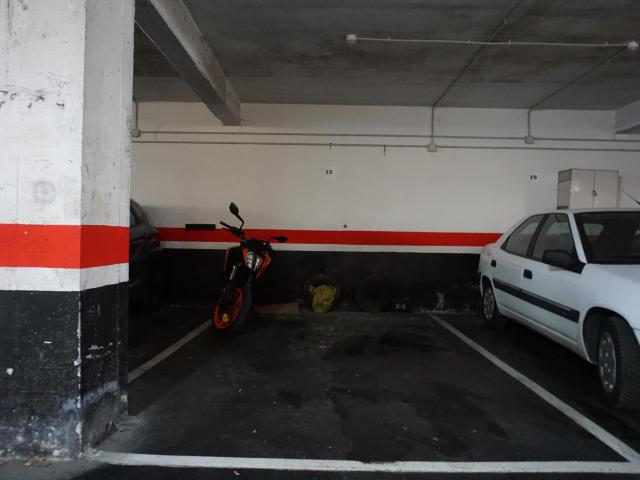 Garaje en venta en Basauri, Arizgoiti