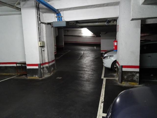 Garaje en venta en Basauri, Arizgoiti
