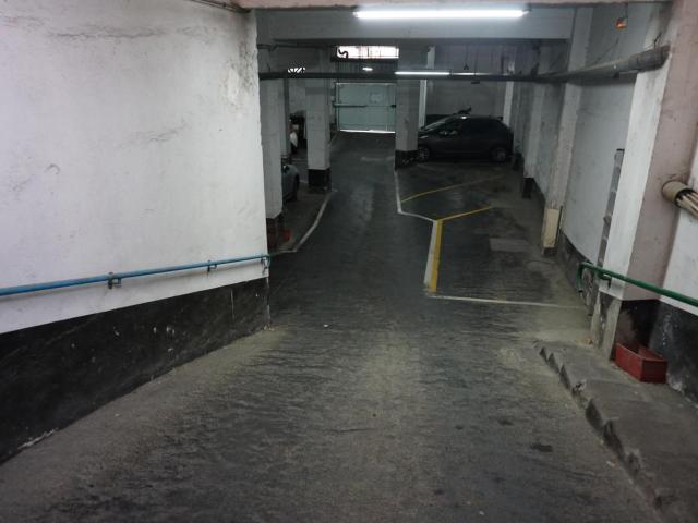 Garaje en venta en Basauri, Urbi