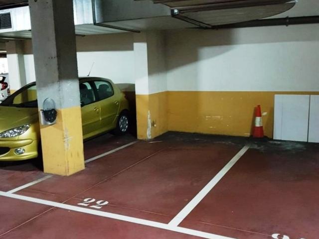 Parking en venta en Oviedo, Llamaquique Parking en venta en Oviedo, Llamaquique