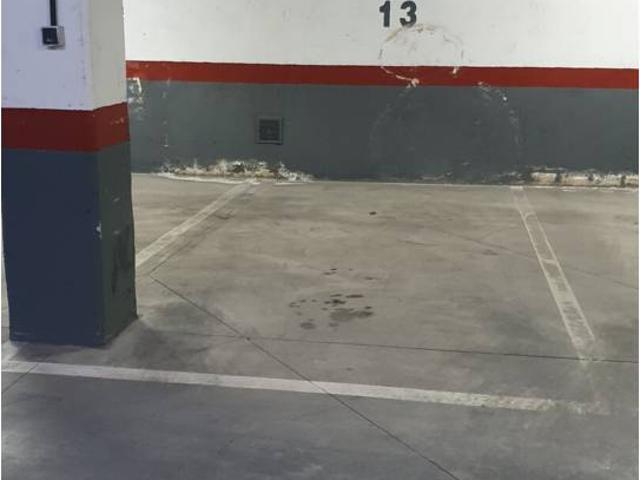 Garaje en venta en Fuenlabrada, San Andrés