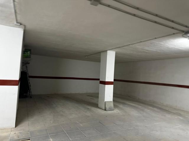 Parking en venta en Petrer, l'Almafrà