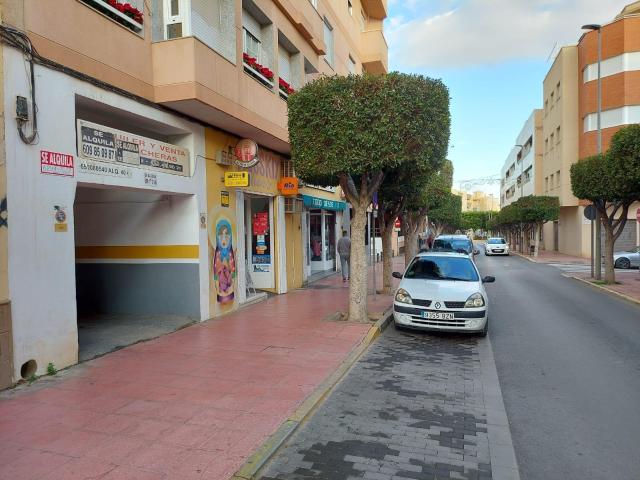 Garaje en venta en El Ejido