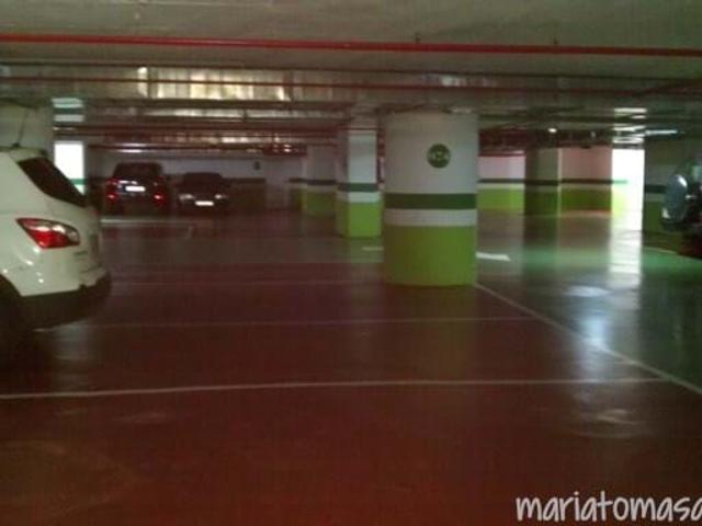 Garaje en venta en Bilbao, Abando