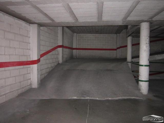 Garaje en venta en Lucena