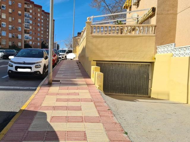 Garaje en venta en Urbanització L'Almadrava, l'Alacantí